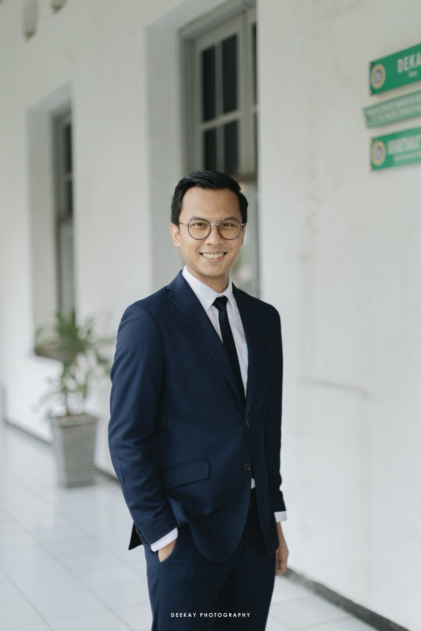dr. Bagas Fairusyah, S.PD